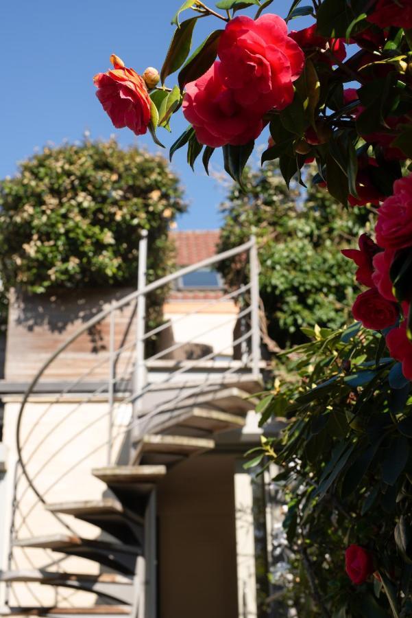 Bed & Breakfast A With A View *